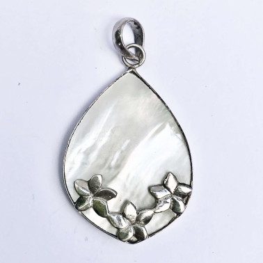 PD 07818 MP-(HANDMADE 925 BALI SILVER PENDANT WITH MOTHER OF PEARL)